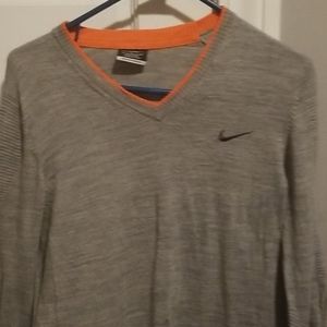 Nike long sleeve golf sweater